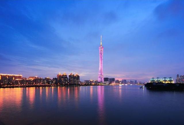 粤地风华墨韵长