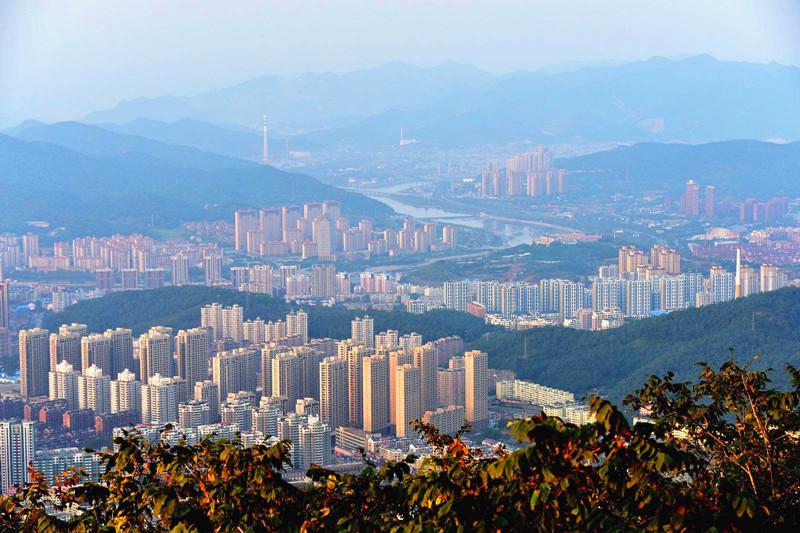 本溪，美丽山水之城与悠久历史文化的交相辉映